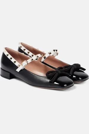 VALENTINO GARAVANI Bailarinas Mary Jane Rockstud Bow de charol