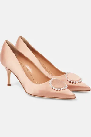 Manolo Blahnik Salones Kifaclo 70 de satén adornados