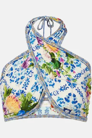 Camilla Top envolvente con escote halter y cristales