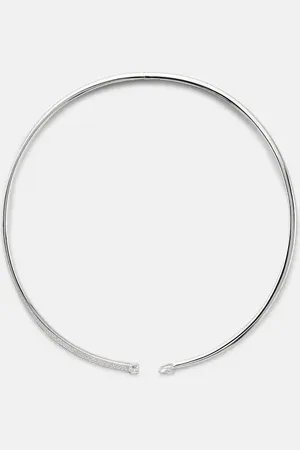 BUCHERER FINE JEWELLERY Collar Inner Fire de oro blanco de 18 ct con diamantes