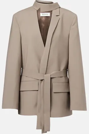 Rohe Róhe Blazer deconstruido con cinturón