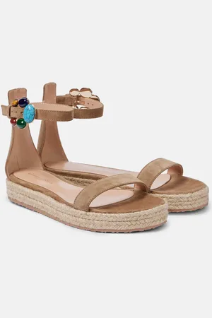 Gianvito Rossi Sandalias de ante adornadas