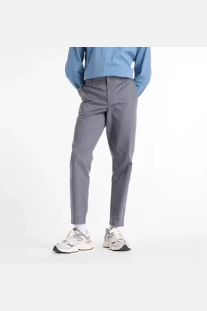 New Balance Hombre Athletics Standard Tapered Pant 30", Sarga de algodón, Talla 2XL