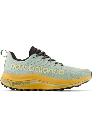 New Balance Mujer FuelCell SuperComp Trail, Talla 36.5
