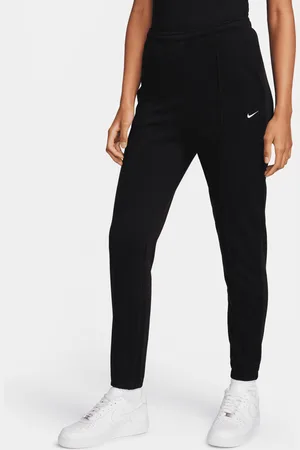 Nike Sportswear Chill Terry Pantalón de chándal de talle alto y ajuste entallado con tejido French terry - Mujer