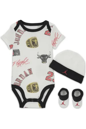 Jordan MJ Essentials Conjunto de tres piezas con estampado - Bebé