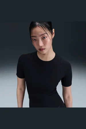 Nike Zenvy Rib Camiseta de manga corta Dri-FIT - Mujer