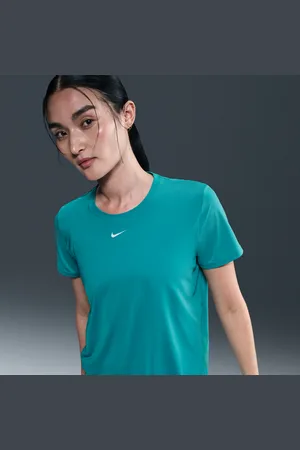 Nike One Classic Camiseta de manga corta Dri-FIT - Mujer