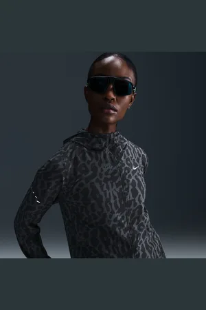Nike Swift Chaqueta de running plegable Dri-FIT - Mujer