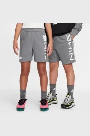 Nike Multi Pantalón corto de tejido Fleece Dri-FIT - Niño/a