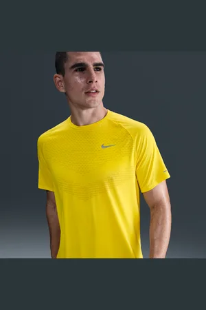 Nike Stride Camiseta de running de manga corta Dri-FIT ADV - Hombre