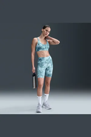 Nike Zenvy Mallas cortas de talle alto y sujeción ligera con estampado de 20 cm - Mujer