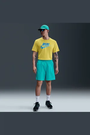 Nike Challenger Pantalón corto de running Dri-FIT de 18 cm con malla interior - Hombre