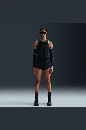 Nike Pantalón corto de running con malla interior Dri-FIT - Mujer