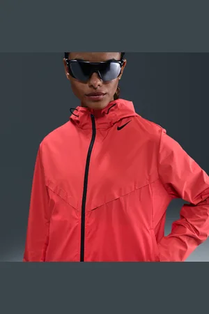 Nike AeroSwift Aerogami Chaqueta de running Storm-FIT - Mujer