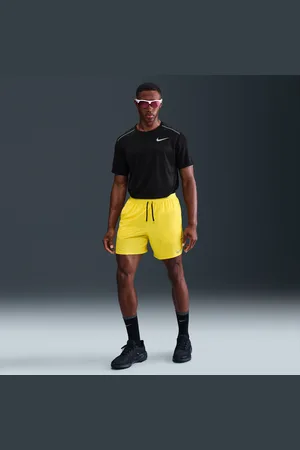 Nike Stride Pantalón corto de running Dri-FIT de 18 cm con malla interior - Hombre