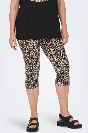 ONLY Cartime Corte Slim Shorts