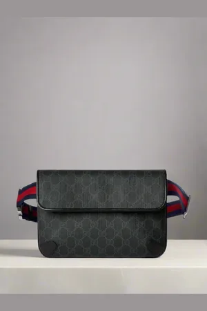 Gucci Riñonera con GG