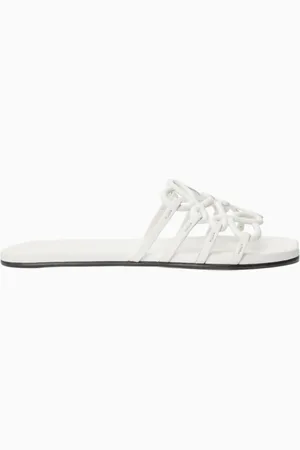 Loewe Sandalia Petal Anagram