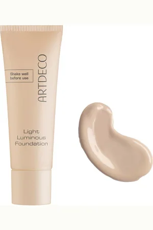 Artdeco LIGHT LUMINOUS foundation. Tratamiento Facial Hidratante. Edad: Entre 18 y 25 años, Entre 26 y 35 años, Entre 36 y 50 años, Más de 50 años, Menos de 18 años. Tipo de Piel: Todo Tipo de Pieles. Texturas: Crema. Tendencias: Skinimalism