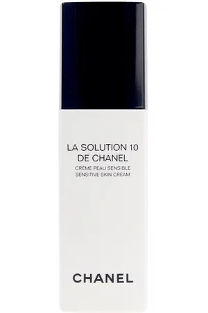 CHANEL LA SOLUTION 10. Tratamiento Facial Hidratante. Edad: Entre 18 y 25 años, Entre 26 y 35 años. Tipo de Piel: Sensible. Texturas: Crema. Tendencias: Skinimalism
