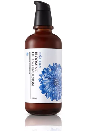All Natural BLOOMING LIFTING emulsion. Tratamiento Facial Hidratante. Edad: Entre 26 y 35 años, Entre 36 y 50 años, Más de 50 años. Tipo de Piel: Seca, Todo Tipo de Pieles. Texturas: Emulsión. Green Beauty: Ingredientes naturales. Tendencias: Cosmética