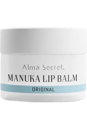 Alma Secret MANUKA bálsamo labial. Bálsamo labial. Texturas: Crema. Green Beauty: Ingredientes naturales, Packaging sostenible, Cruelty Free. Tendencias: Cacao, Ácido Hialurónico. Ingredientes: Ácido Hialurónico