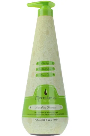 Macadamia SMOOTHING shampoo. Champú anticaída - Champú antiencrespamiento. Tipo de Cabello: Todo Tipo de Cabello, Cabello Seco, Cabello Dañado. Formulación: Sin Parabenos, Sin Sulfatos, Sin Siliconas. Green Beauty: Ingredientes naturales
