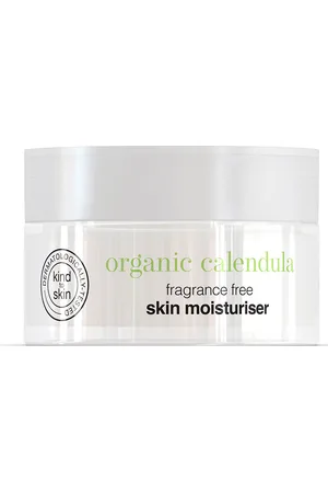 Dr Organic CALENDULA crema hidratante. Tratamiento Facial Hidratante. Tipo de Piel: Seca, Sensible. Texturas: Crema. Formulación: Sin Fragancia. Tendencias: Aloe Vera, Jengibre. Ingredientes: Aloe Vera. Green Beauty: Vegano