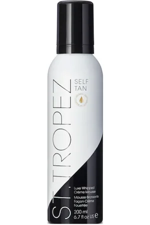 St. Tropez SELF TAN LUXE crème mousse. Corporales. Tipo de Piel: Sensible, Todo Tipo de Pieles. Texturas: Crema. Green Beauty: Ingredientes naturales, Vegano, Cruelty Free. Tendencias: Vitamina E, Ácido Hialurónico, Niacinamida. Ingredientes: Ácido Hi