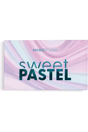 Magic Eyeshadow Palette 18 colors. Sombra de ojos