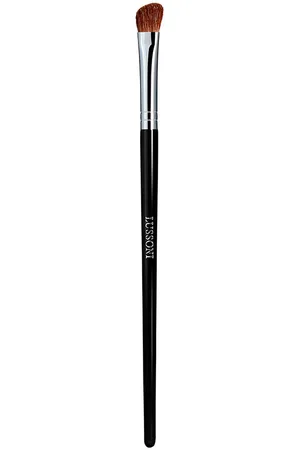 Lussoni Pro brocha angular para sombras. Brocha de maquillaje