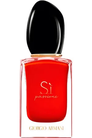Giorgio Armani SÌ PASSIONE. Perfume. Familias Olfativas: Floral, Frutal. Green Beauty: Packaging sostenible, Recarga y rellenable
