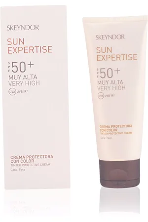 Skeyndor SUN EXPERTISE crema protectora con color SPF50+. Protector solar facial. Tipo de Piel: Sensible, Todo Tipo de Pieles. Texturas: Crema. Otras Características: Waterproof. Protección SPF: Muy alta SPF 50 +. Tendencias: Skinimalism