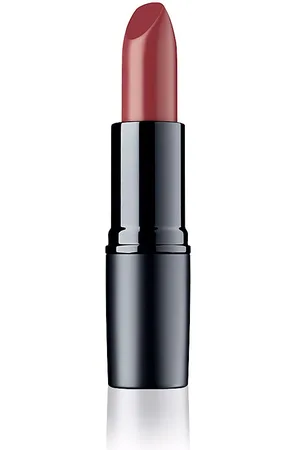Artdeco Perfect Mat lipstick. Pintalabios y labiales