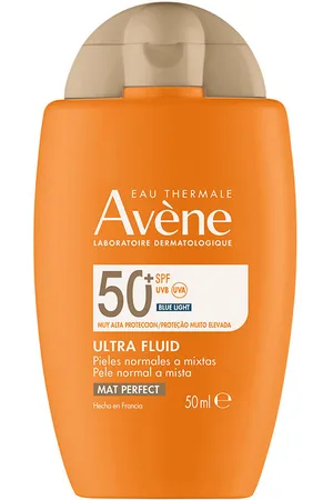 Avène SOLAIRE ULTRA FLUIDO MAT PERFECT protector solar facial tono universal SPF50. Protector solar facial. Edad: Entre 18 y 25 años, Entre 26 y 35 años, Entre 36 y 50 años, Más de 50 años. Tipo de Piel: Sensible, Normal/Mixta. Texturas: Fluido.