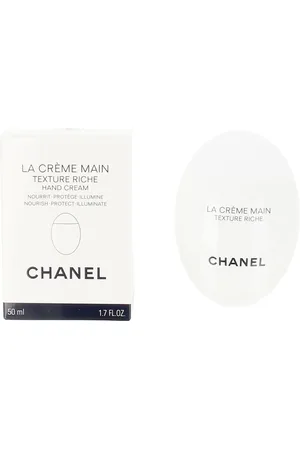 CHANEL LA CRÈME MAIN texture riche. Tratamientos y cremas manos. Tipo de Piel: Seca. Texturas: Crema