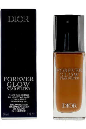 Dior FOREVER GLOW STAR filter fluido. Base de maquillaje. Formulación: No Comedogénico. Green Beauty: Ingredientes naturales. Formato: Dosificador