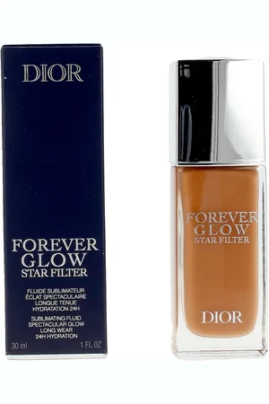 Dior FOREVER GLOW STAR filter fluido. Base de maquillaje. Formulación: No Comedogénico. Green Beauty: Ingredientes naturales. Formato: Dosificador