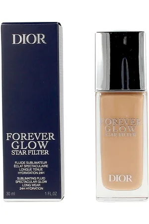Dior FOREVER GLOW STAR filter fluido. Base de maquillaje. Formulación: No Comedogénico. Green Beauty: Ingredientes naturales. Formato: Dosificador