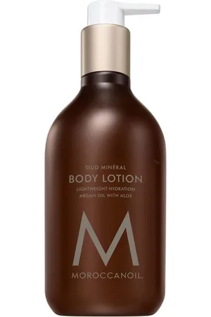 Moroccanoil BODY LOTION oud mineral. Hidratante corporal - Tratamientos y cremas busto. Edad: Entre 18 y 25 años, Entre 26 y 35 años, Entre 36 y 50 años, Más de 50 años, Menos de 18 años. Texturas: Loción. Formato: Dosificador. Tendencias: Aloe Vera, A