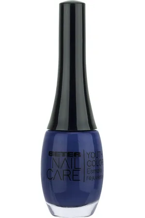 Beter NAIL CARE YOUTH COLOR. Esmalte de uñas. Color: Azul. Green Beauty: Vegano