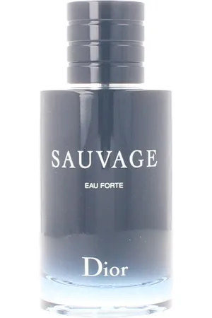Dior SAUVAGE EAU FORTE. Perfume. Familias Olfativas: Especiada, Fougère. Formulación: Sin Alcohol