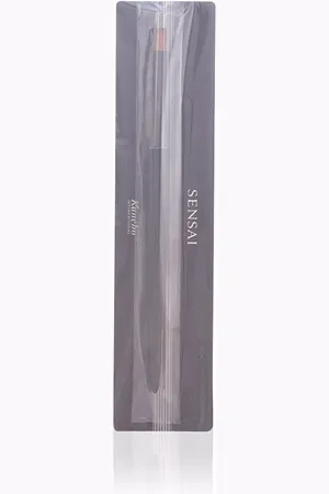 SENSAI Lip BRUSH. Brocha de maquillaje