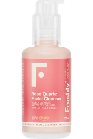Freshly Cosmetics ROSE QUARTZ gel limpiador facial. Limpiador facial. Tipo de Piel: Sensible, Todo Tipo de Pieles, Atópica. Formulación: Sin Sulfatos, Sin Siliconas. Green Beauty: Ingredientes naturales, Vegano, Cruelty Free. Formato: Dosificador. Tendencias
