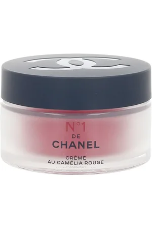 CHANEL Nº 1 crema facial con camélia roja. Antiarrugas y Antiedad - Tratamiento Facial Reafirmante. Edad: Entre 36 y 50 años, Más de 50 años. Texturas: Crema. Green Beauty: Packaging sostenible, Recarga y rellenable