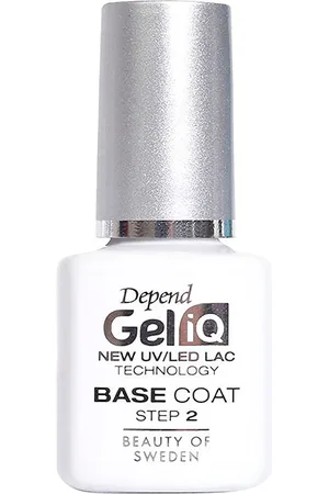 Beter Gel Iq base coat step2. Esmalte de uñas