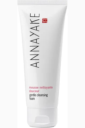 Annayake ACTIVE CLEASING FOAM fresh softener. Limpiador facial. Tipo de Piel: Seca, Sensible. Texturas: Espuma/Mousse. Tendencias: Skinimalism