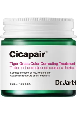 Dr Jart+ CICAPAIR tratamiento corrector de color. Tratamiento Facial Hidratante. Tipo de Piel: Sensible. Texturas: Crema. Formulación: Sin Parabenos, Sin Fragancia. Tendencias: Centella asiática, Niacinamida. Ingredientes: Centella asiática, Niacina