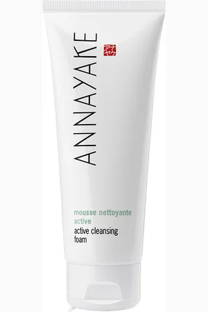 Annayake ACTIVE CLEASING foam. Exfoliante facial. Tipo de Piel: Todo Tipo de Pieles. Texturas: Espuma/Mousse. Tendencias: Skinimalism